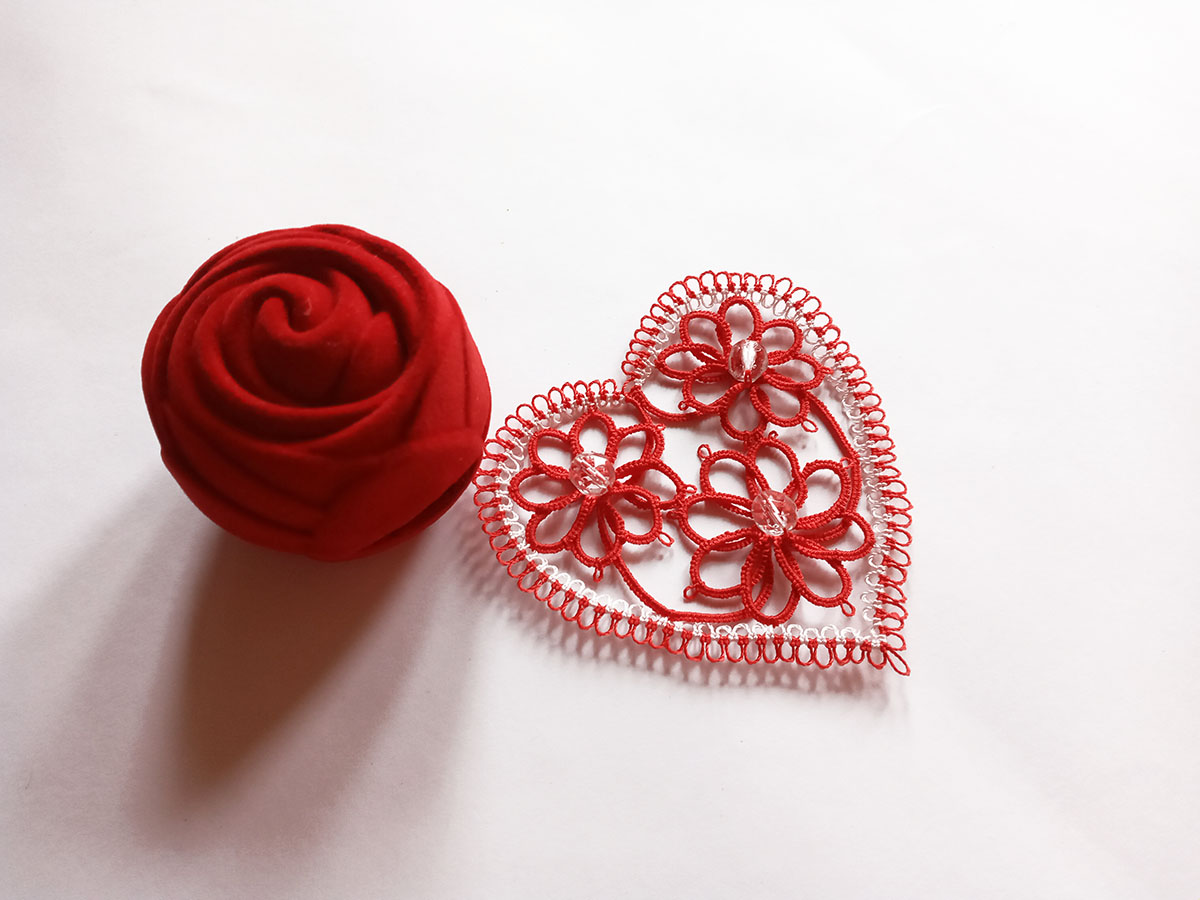 Handmade Tatting Lace, Red Heart.